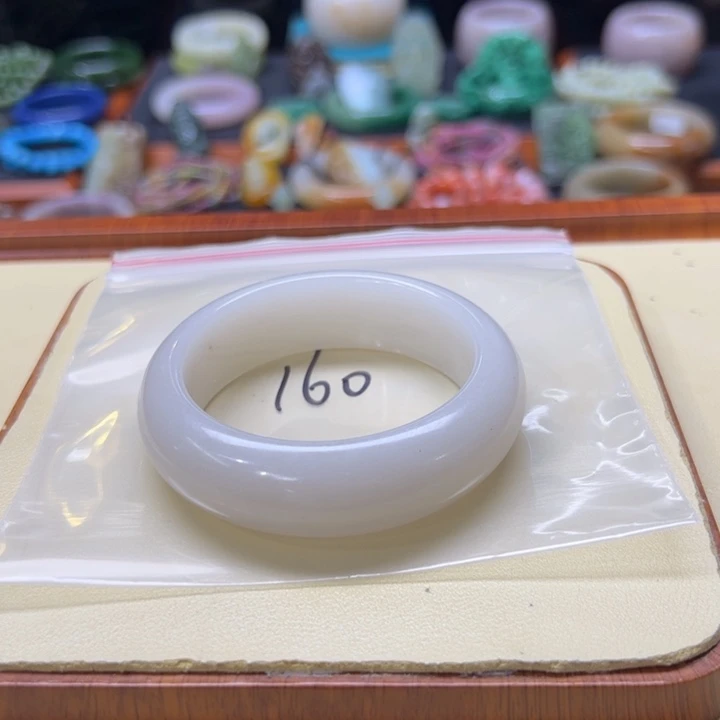 未镶嵌手镯石英质玉扣**?160