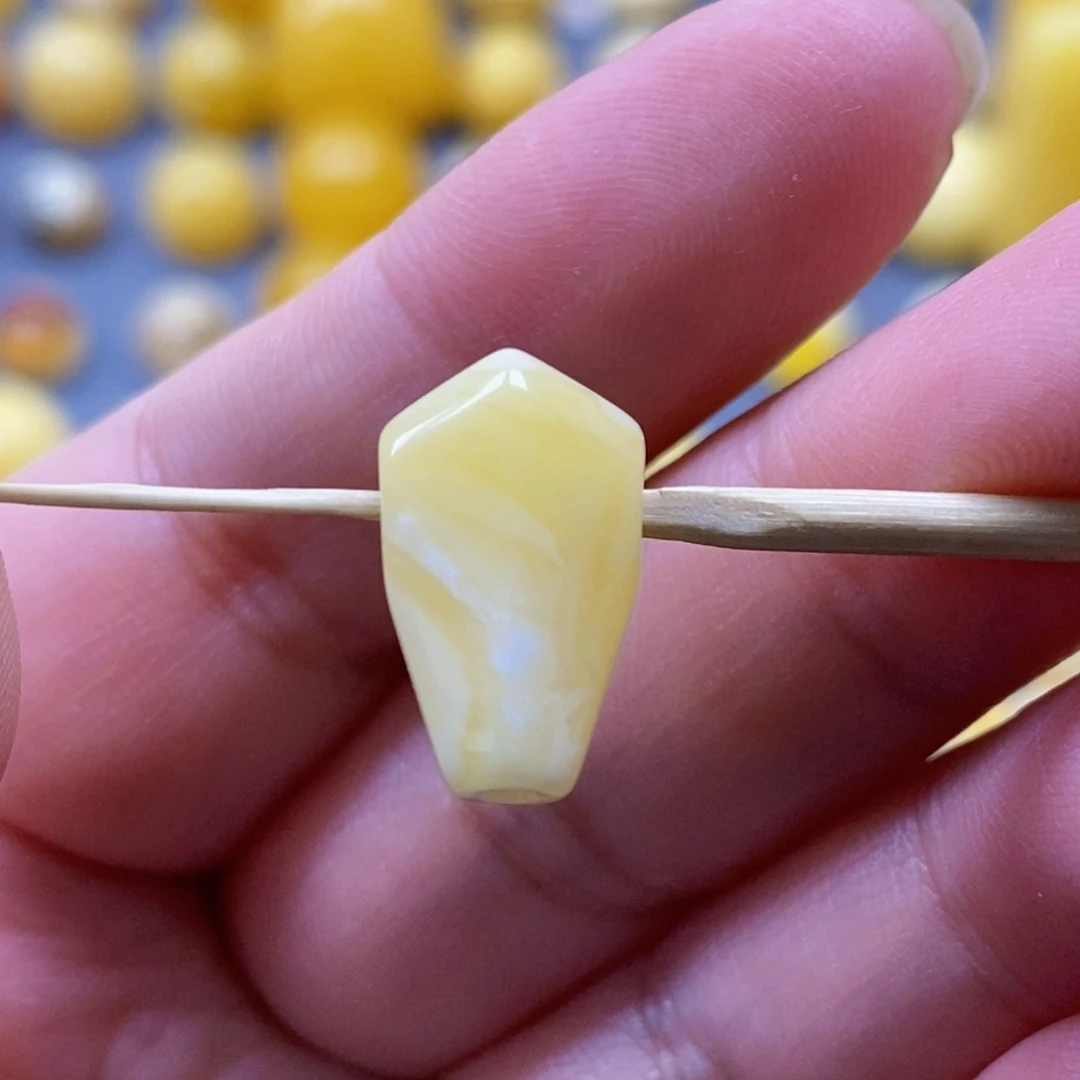 琥珀珠宝奇石未镶嵌尺寸10 mm