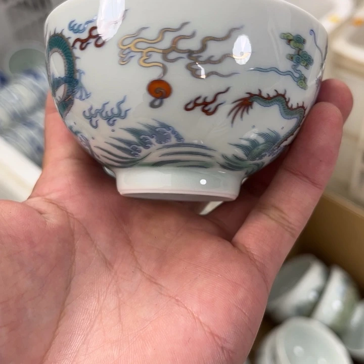 瓷摆件描金双龙鸡心杯