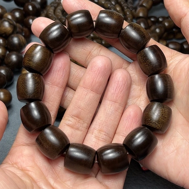 沉香手串逍*白棋玉化