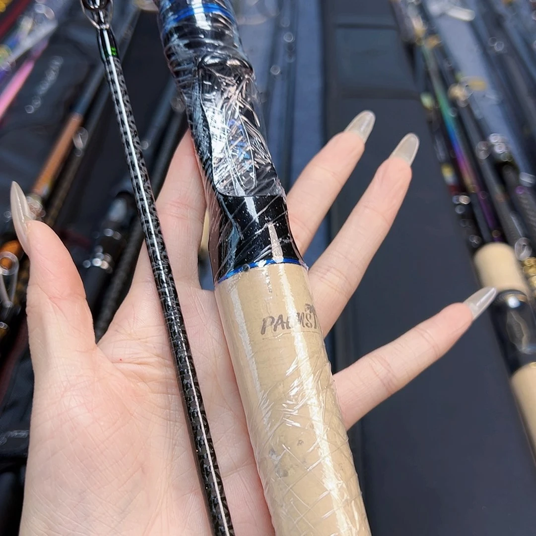 3.8m碳素M**o抢柄的路亚杆