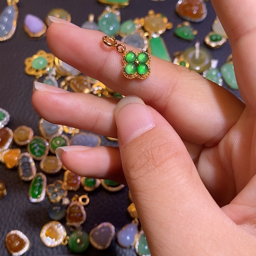 翡翠银S925镶嵌颈饰