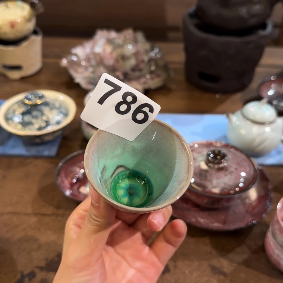 景德镇手作器皿了