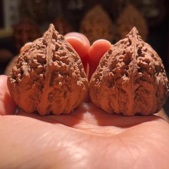 吊坠文玩核桃草莓塔70