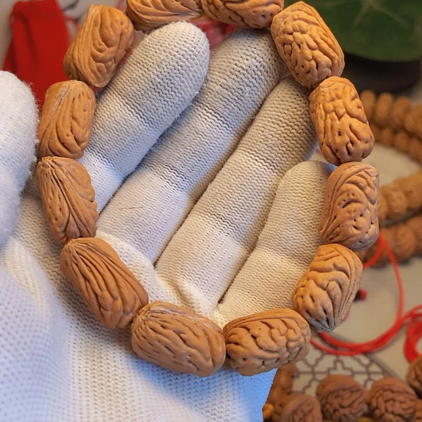 【闪购商品】桃核手串坏*龙纹桃核