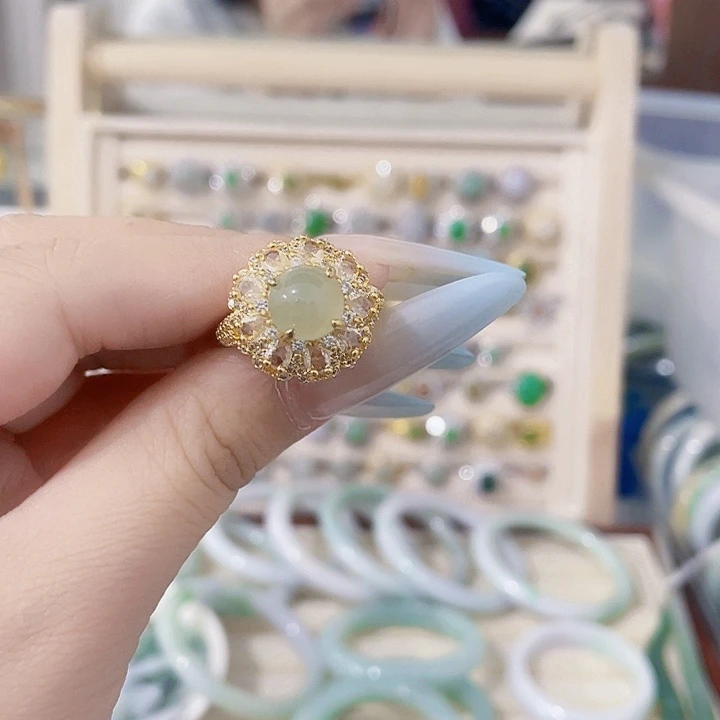 翡翠未镶嵌颈饰天然翡翠Ａ货