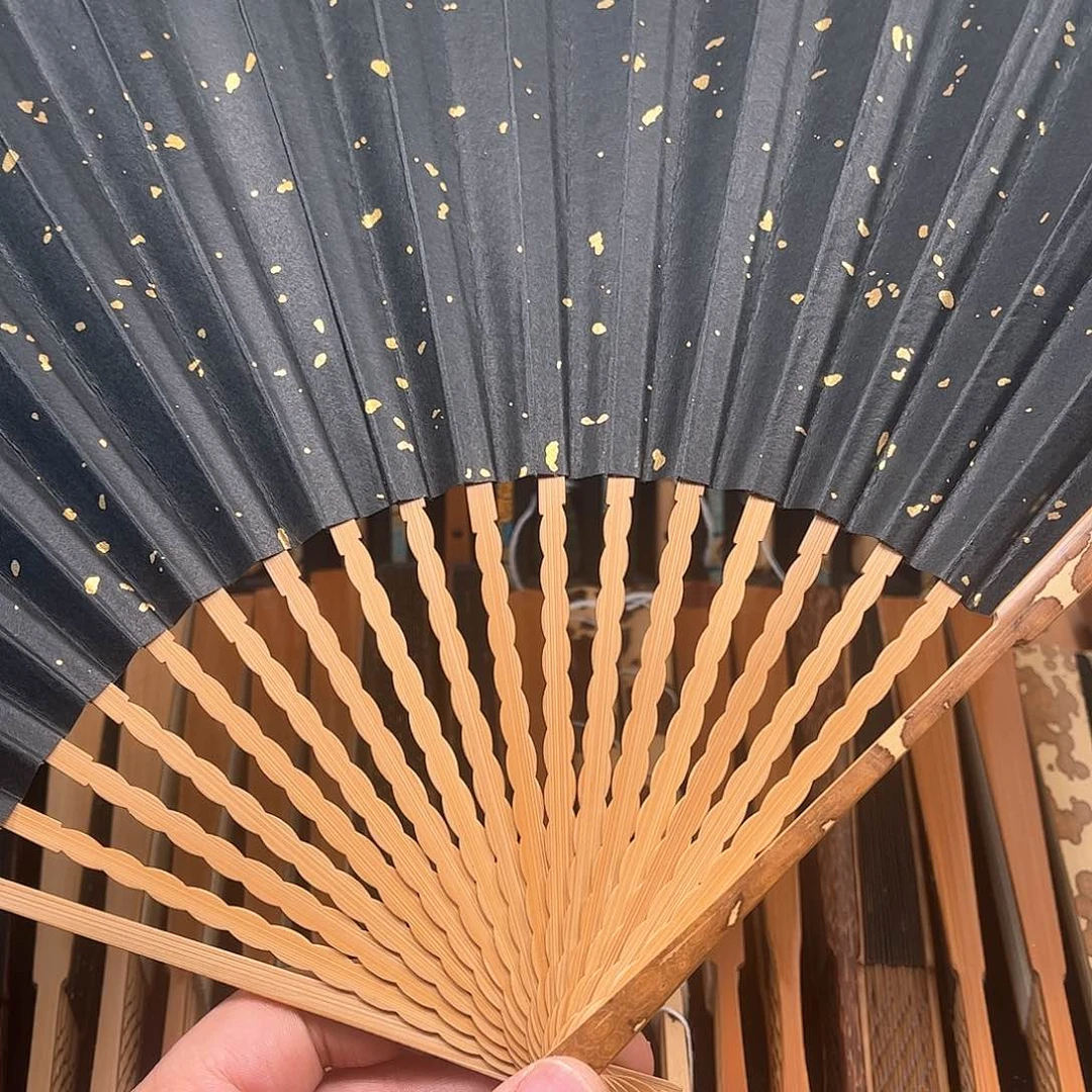 扇子黑色洒金龙鳞梅妃