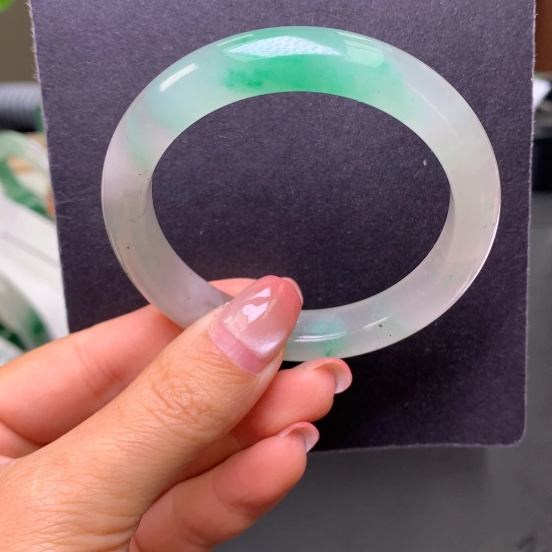 石英质玉（非洲翠）未镶嵌手镯5556点翠飘花