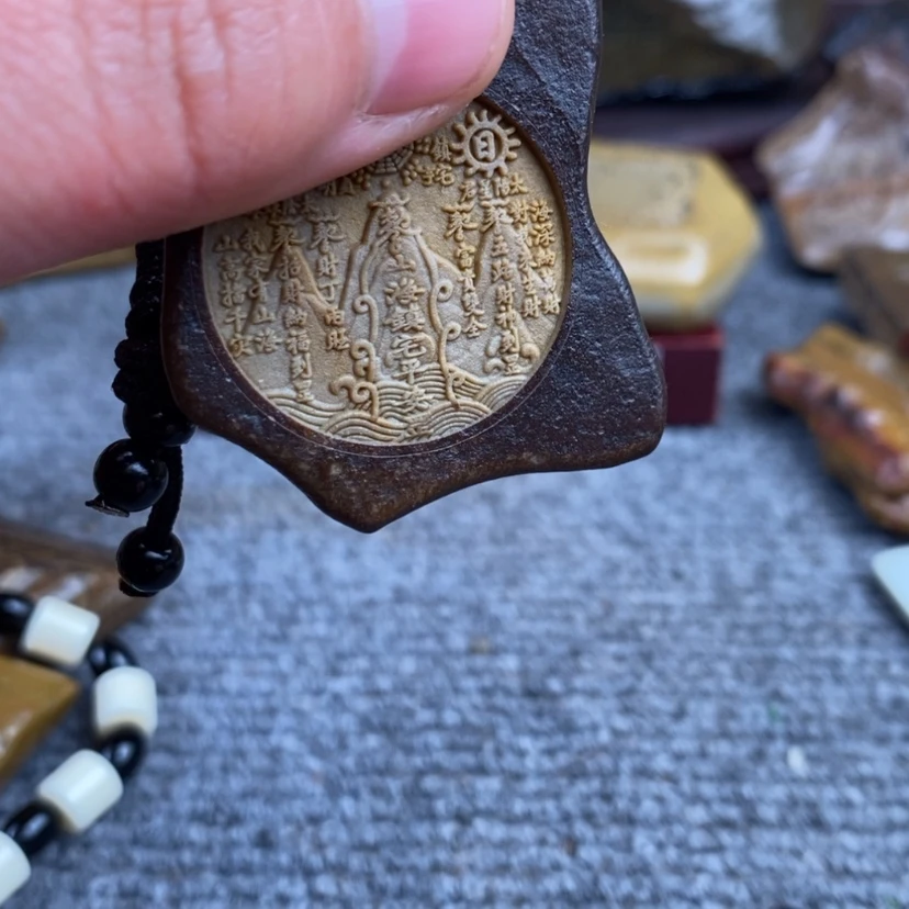 【闪购商品】原石雕刻手把件