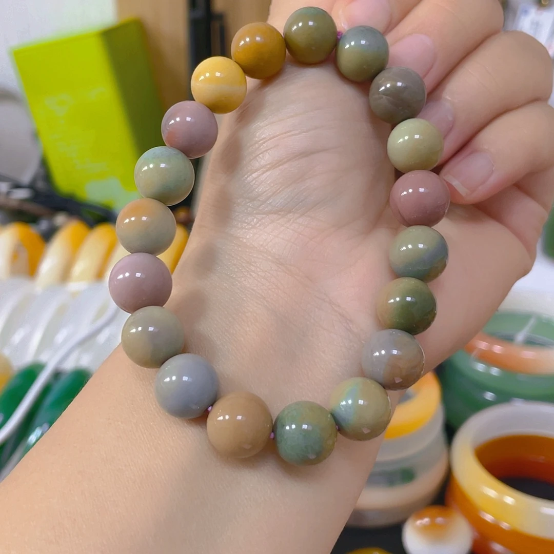 高***子石英质玉（金丝玉）合金手链