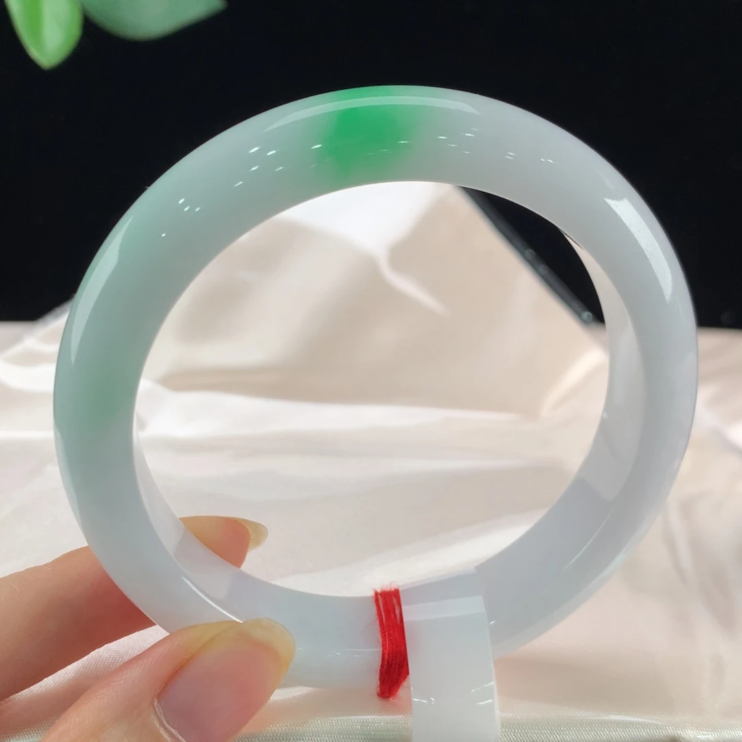 翡翠手镯未镶嵌111-0025