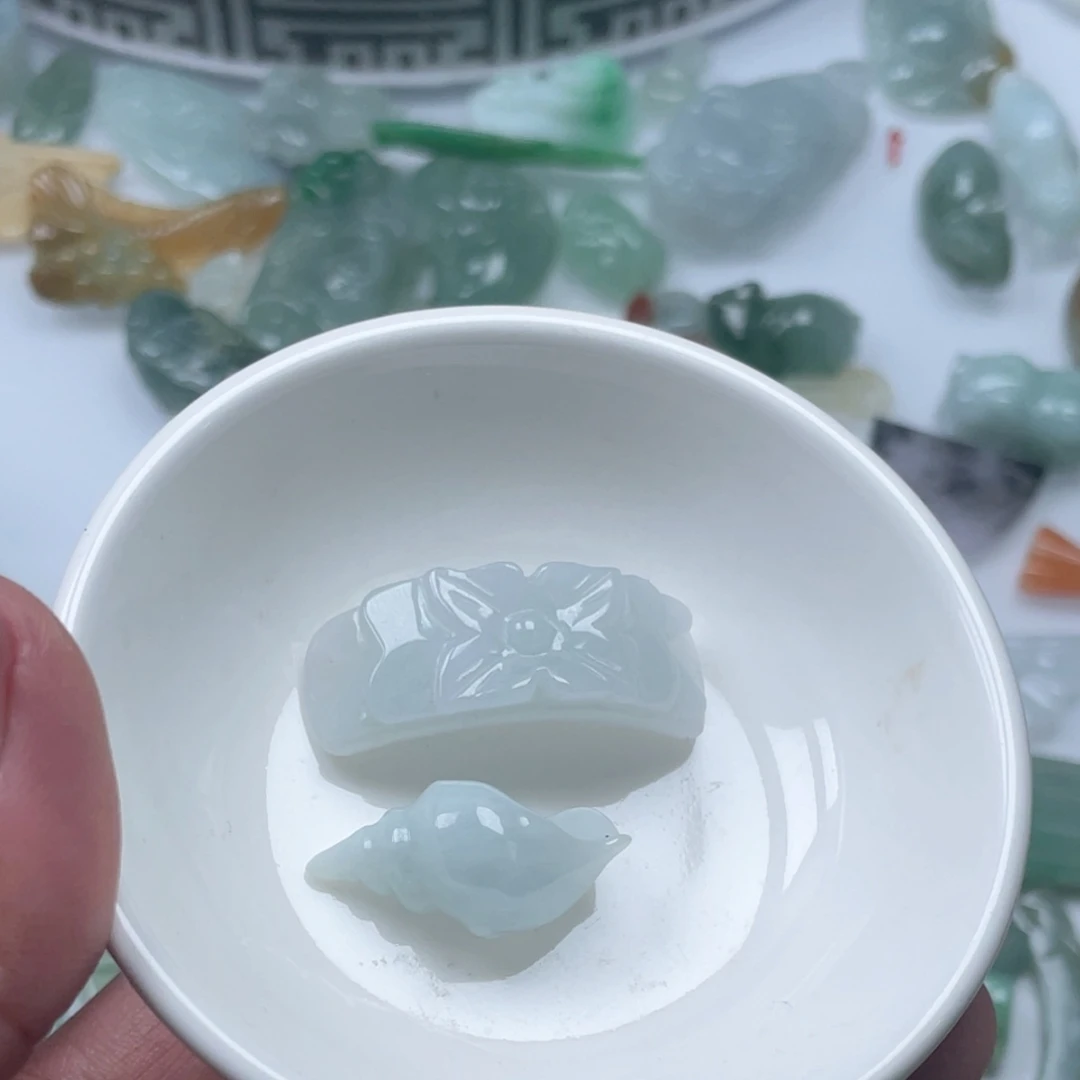 散珠翡翠67789667789