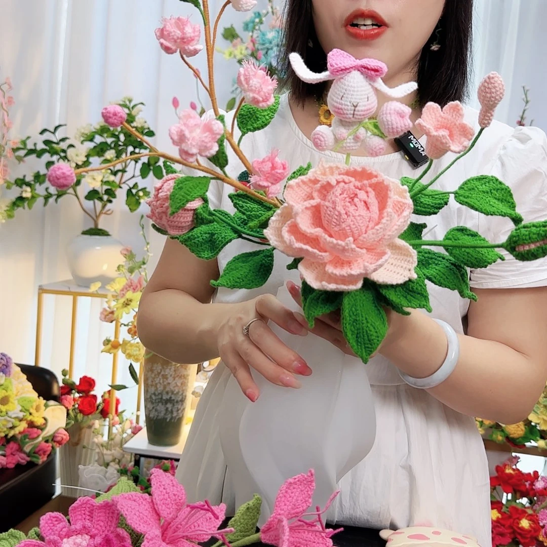 莱赛尔纤维棉手工钩织花束