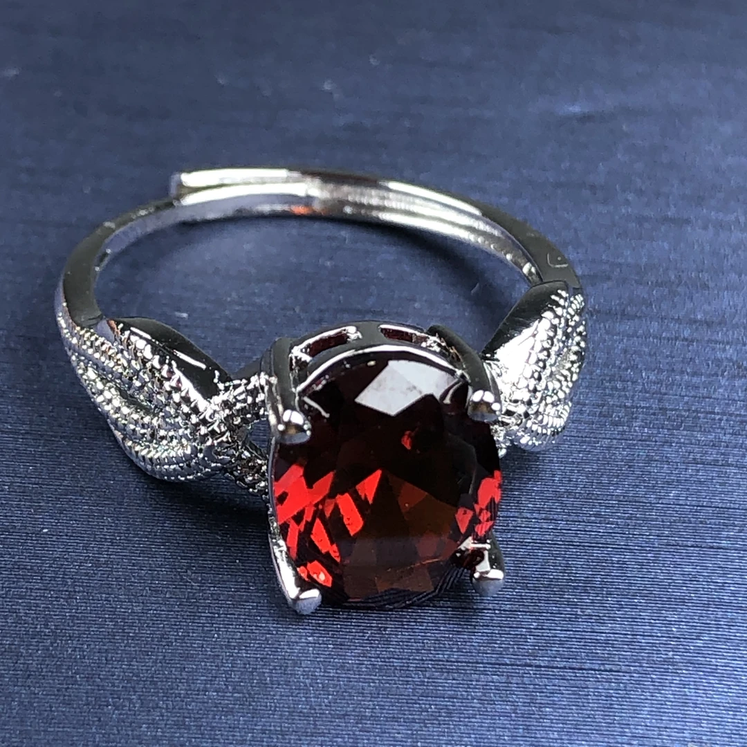 11846芬达红戒指银色托开口可调节轻奢时红色经典时尚