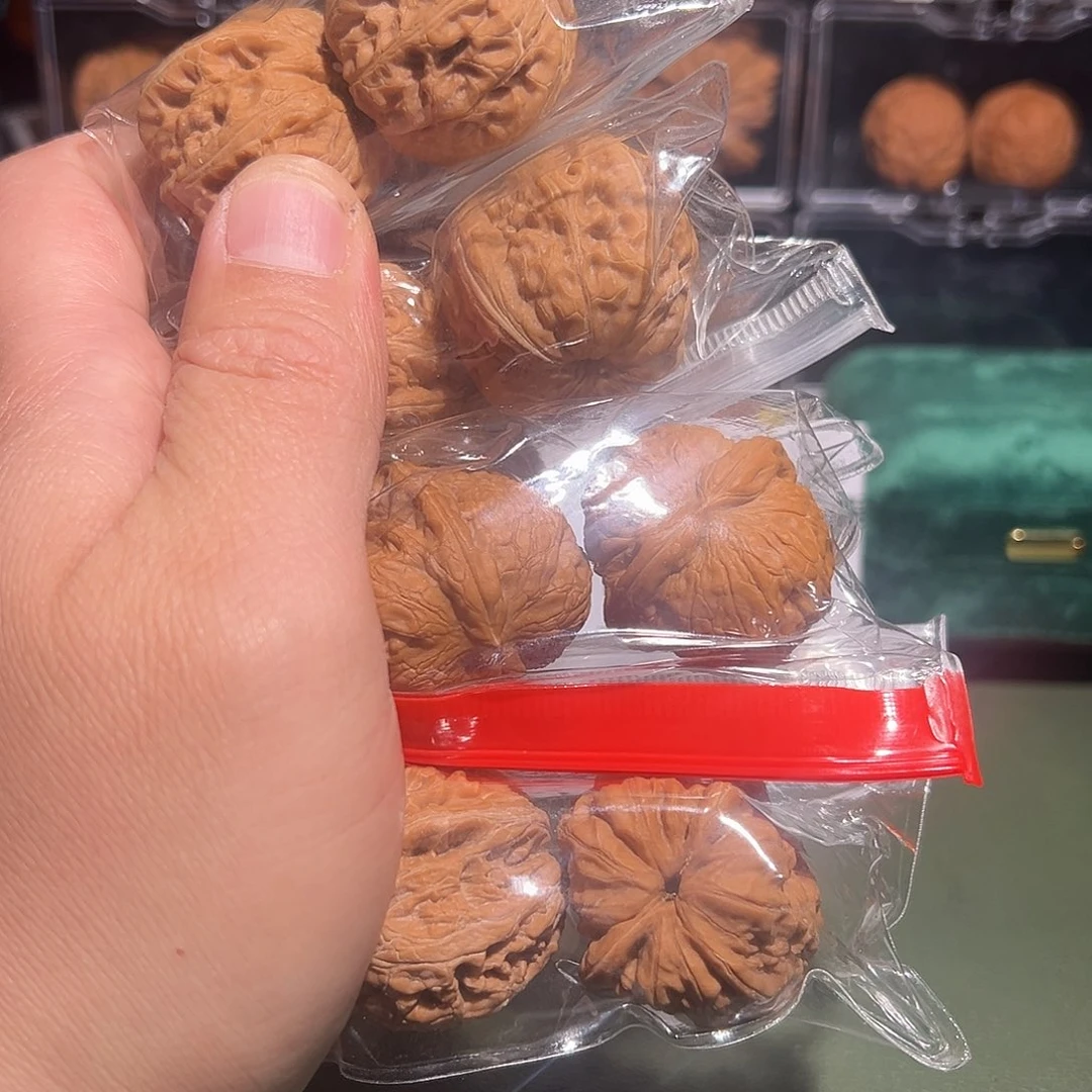 冲****吊坠文玩核桃元宝4对瑕疵