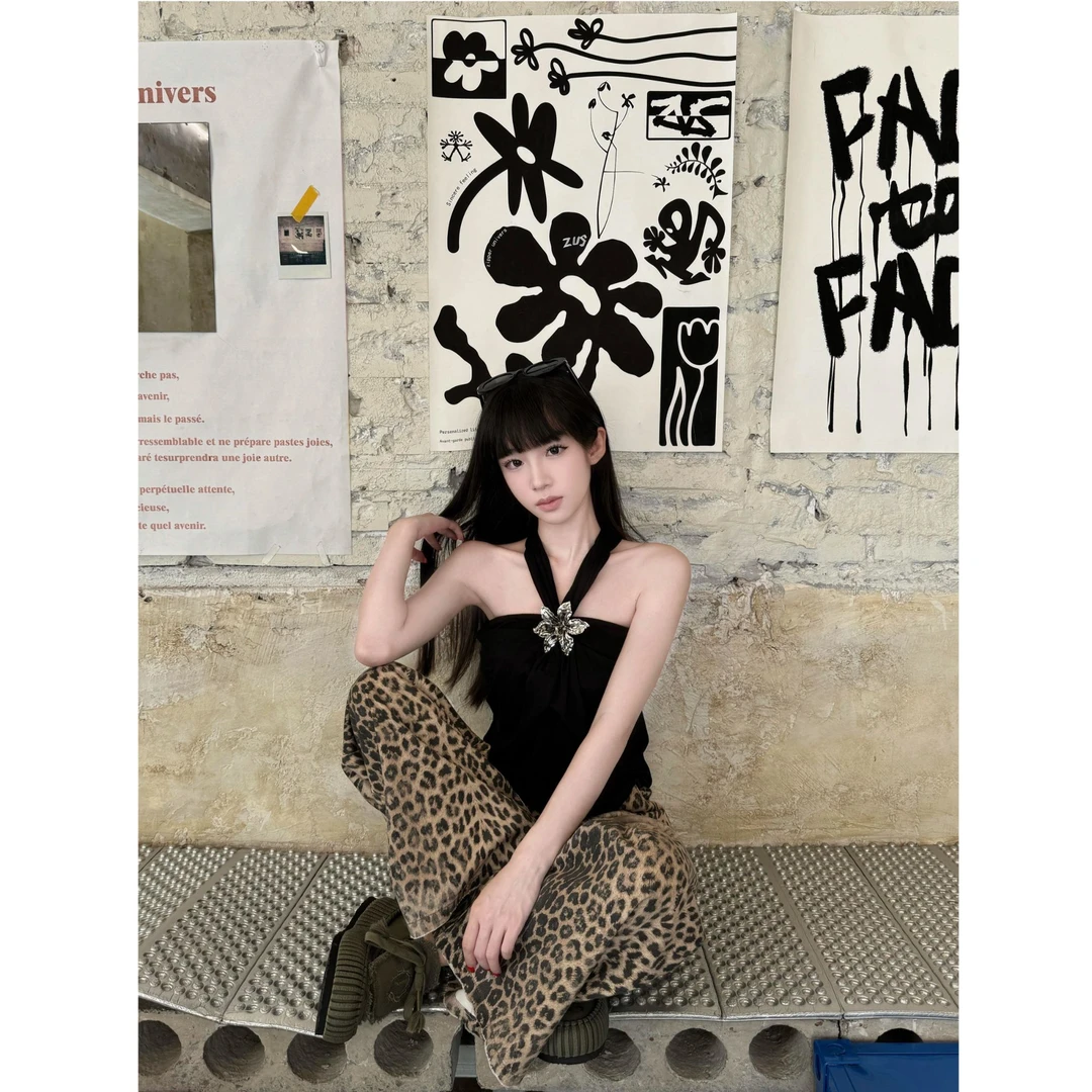 美式辣妹2025秋季新款性感V领纽结挂脖吊带上衣配豹纹裤子两件套