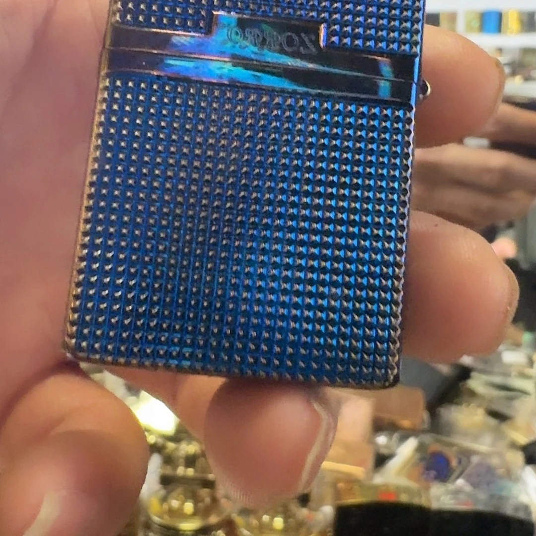 佐罗一代905薰兰巴黎钉打火机