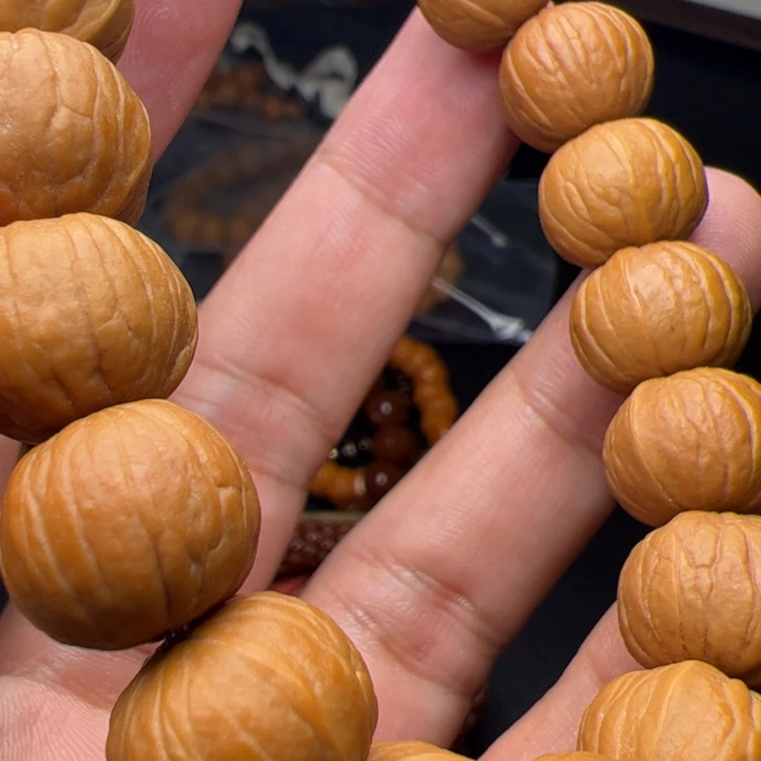 x***肖猴头核桃吊坠噢哭