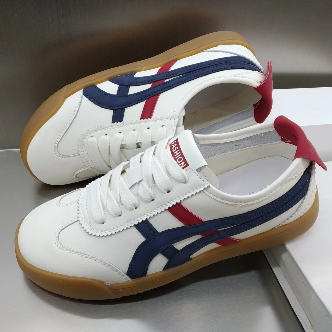 夏发2025春季新款时尚百搭舒适女鞋平底德训阿甘透气潮鞋软底