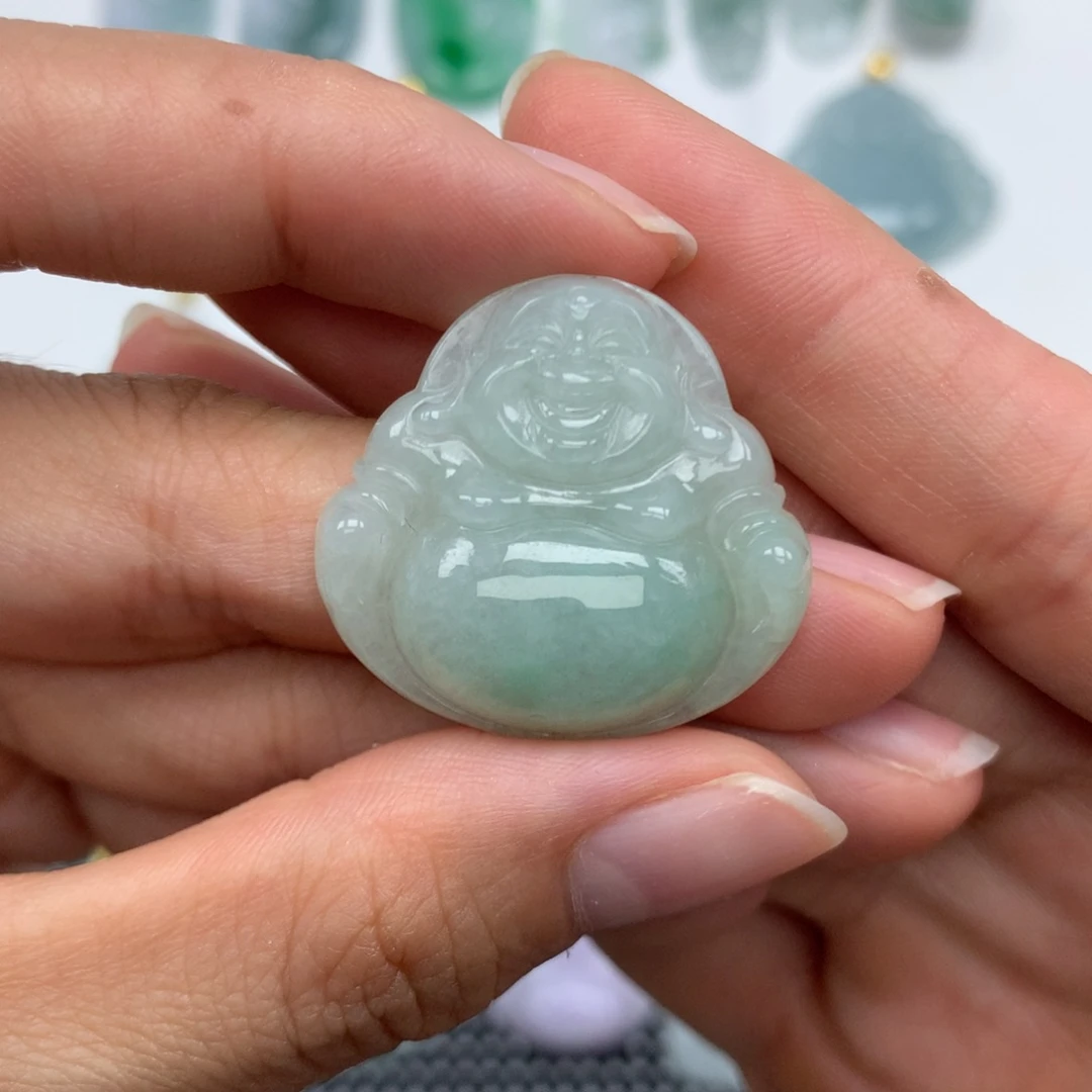 颈饰未镶嵌翡翠天然