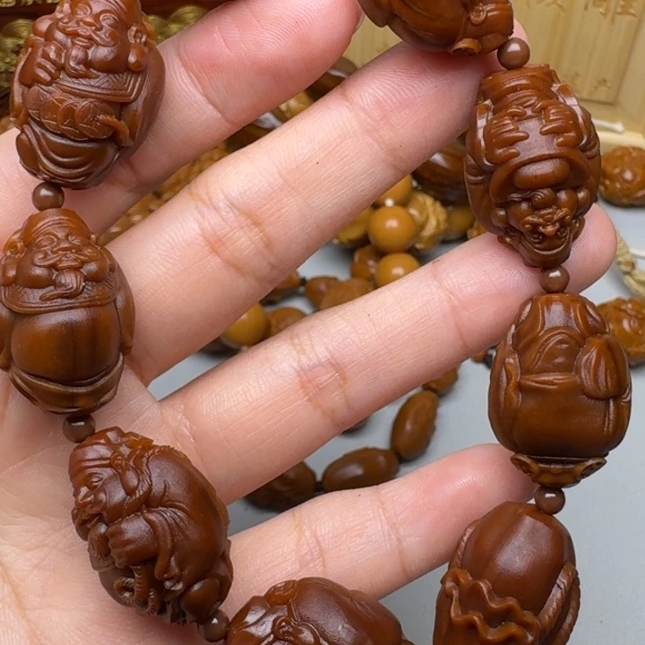 橄榄核手串/手链八大财神