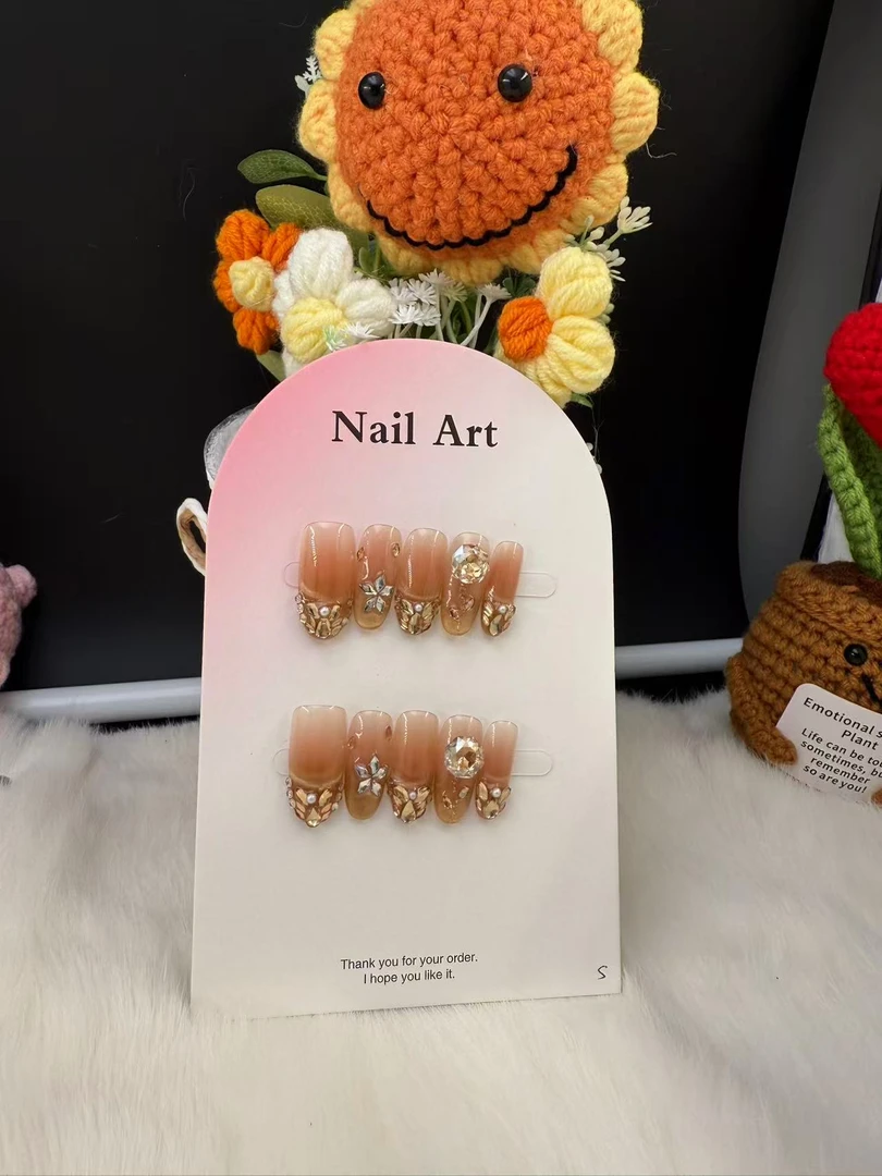 雾杏星钻#14#手工定制穿戴甲#拍四发五