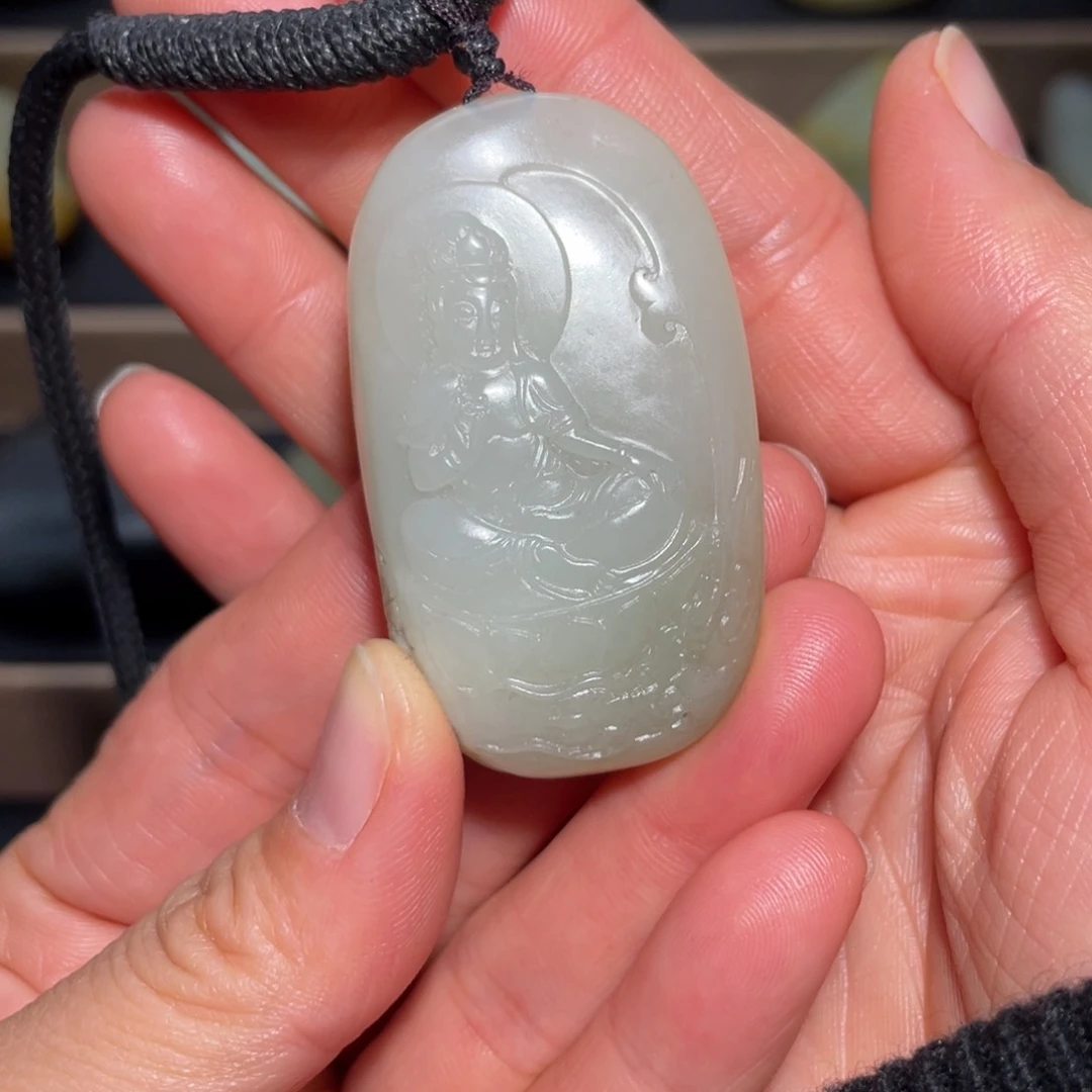 未镶嵌和田玉挂件