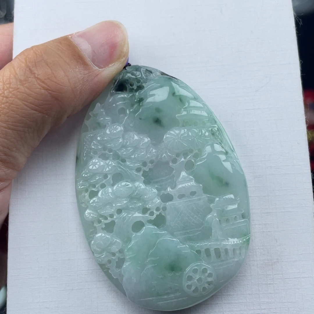 颈饰未镶嵌翡翠山水牌