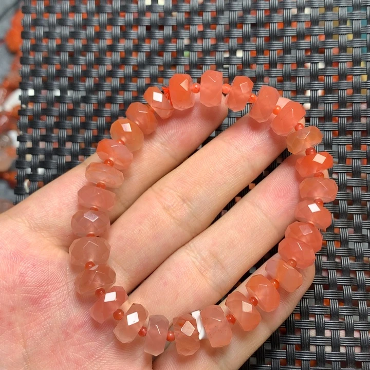 南红玛瑙未镶嵌手串9+’mm