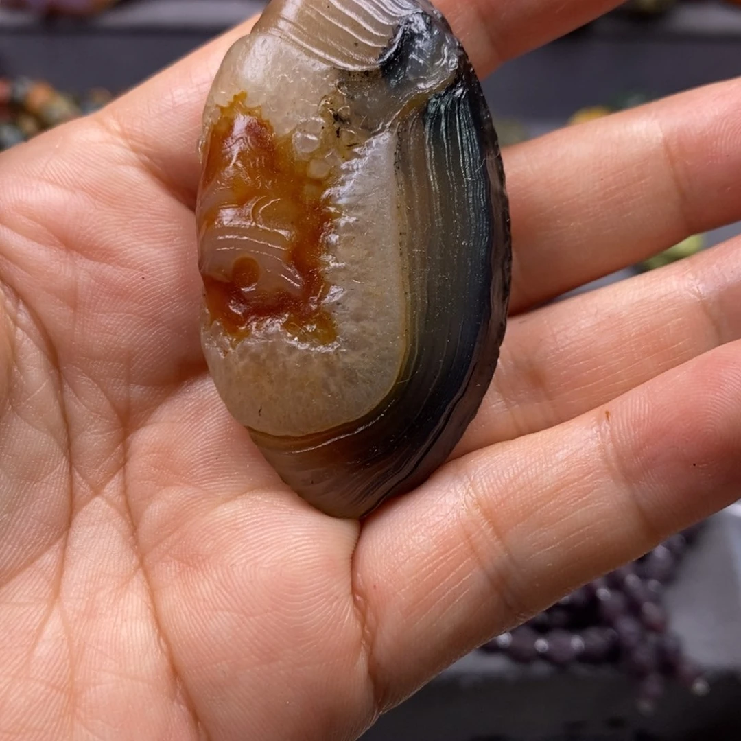 合金颈饰玛瑙/玉髓