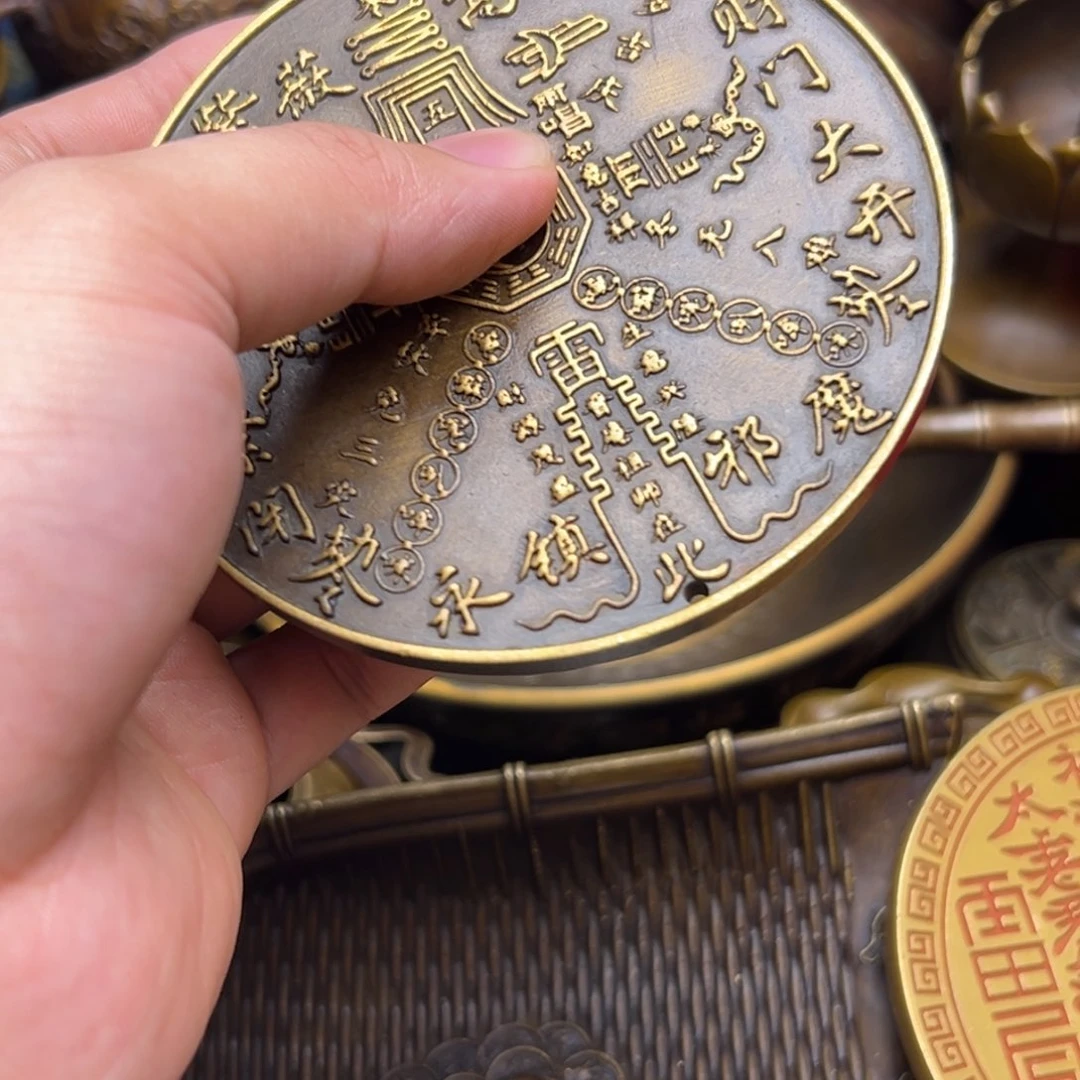 精美铜器点击下单