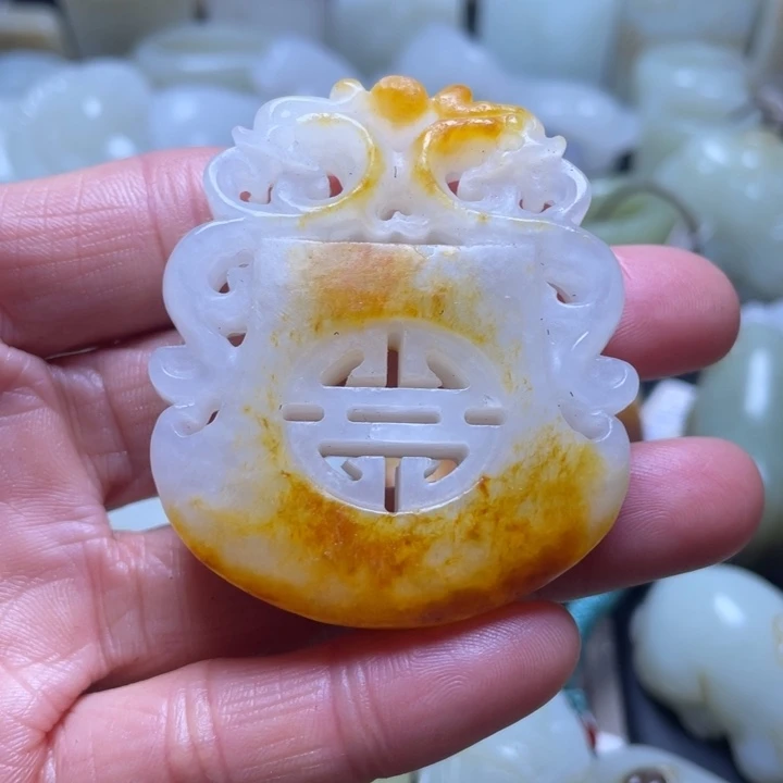 和田玉挂件未镶嵌