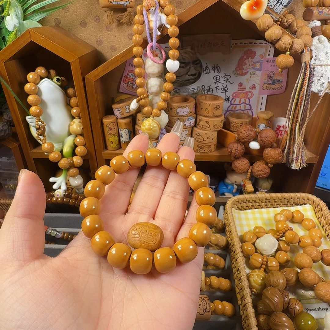 琳****吊坠猴头核桃熊大熊二