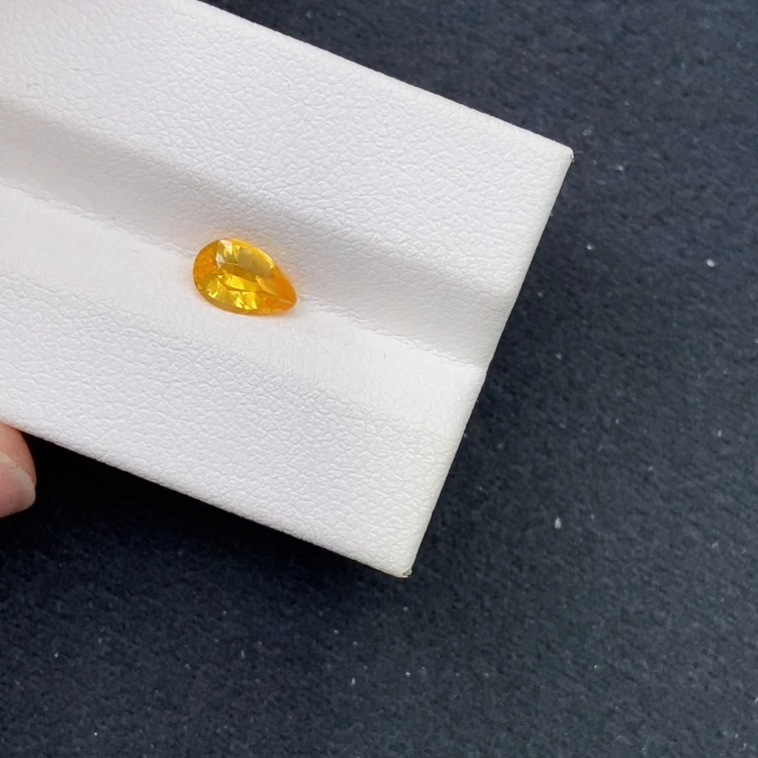 裸石蓝宝石0.75 ct