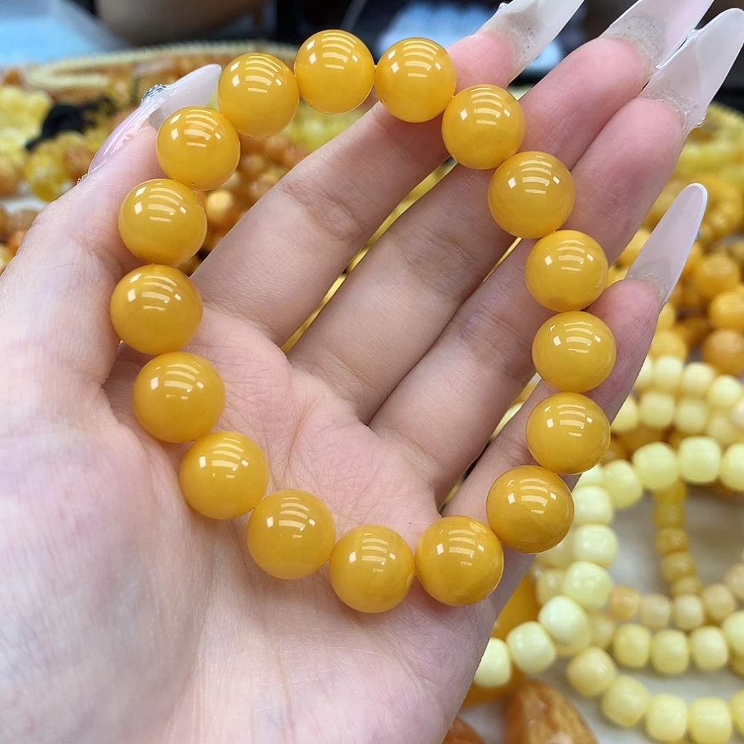 蜜蜡未镶嵌珠宝奇石