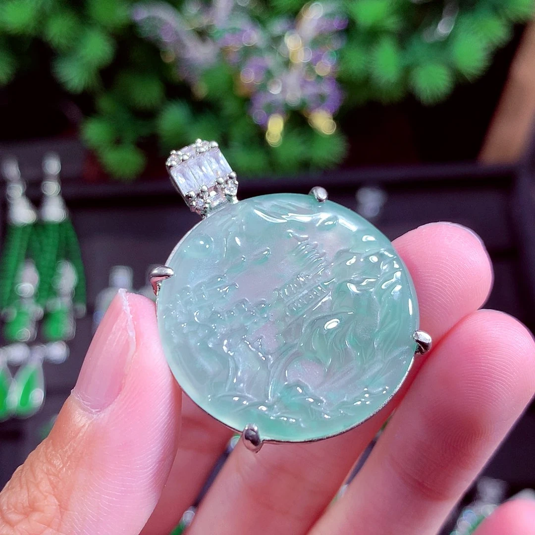 颈饰未镶嵌翡翠天然