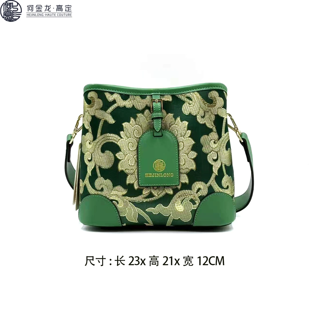 国风织锦工艺单斜跨桶包水桶包