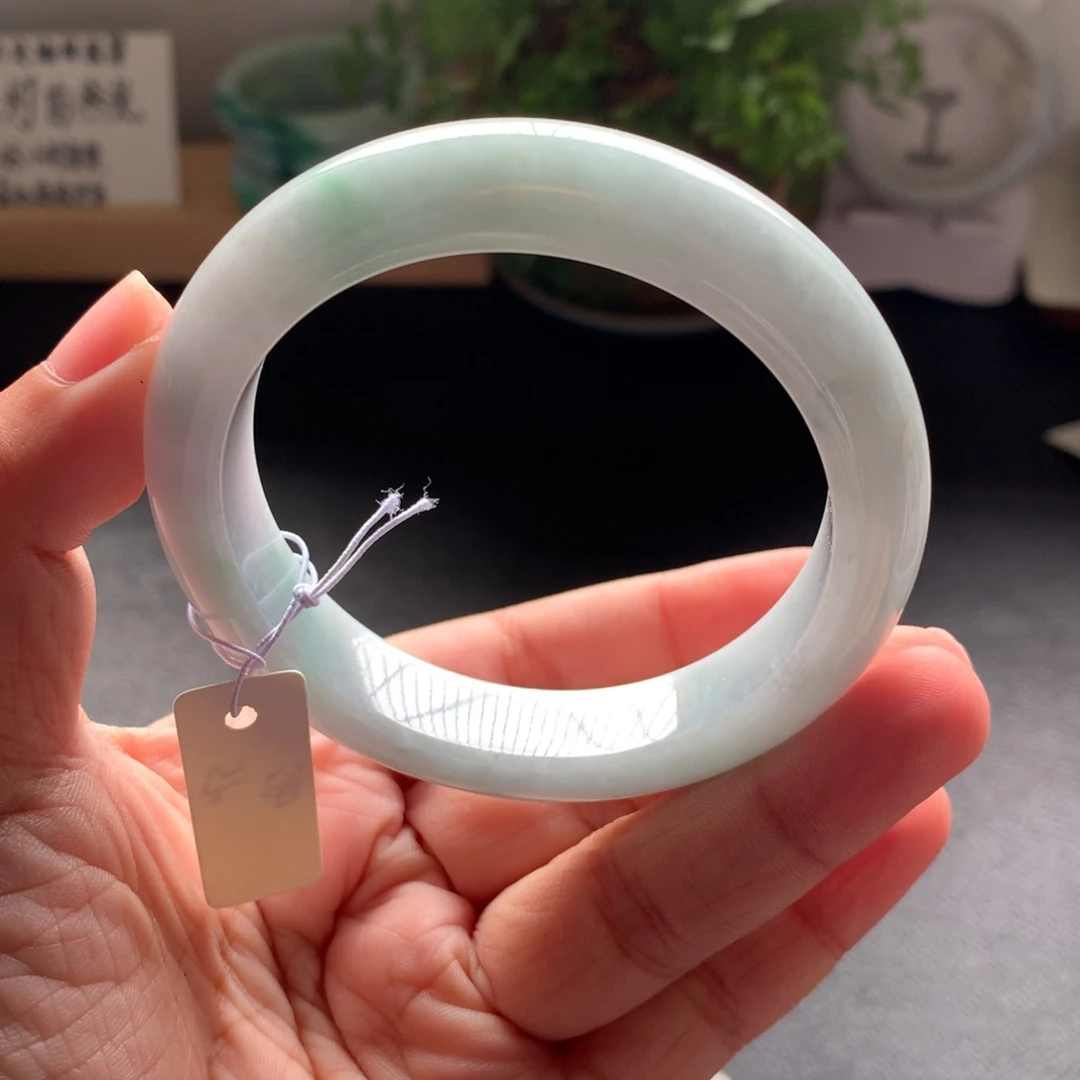 翡翠未镶嵌手镯6号57.6-12.6-8.9