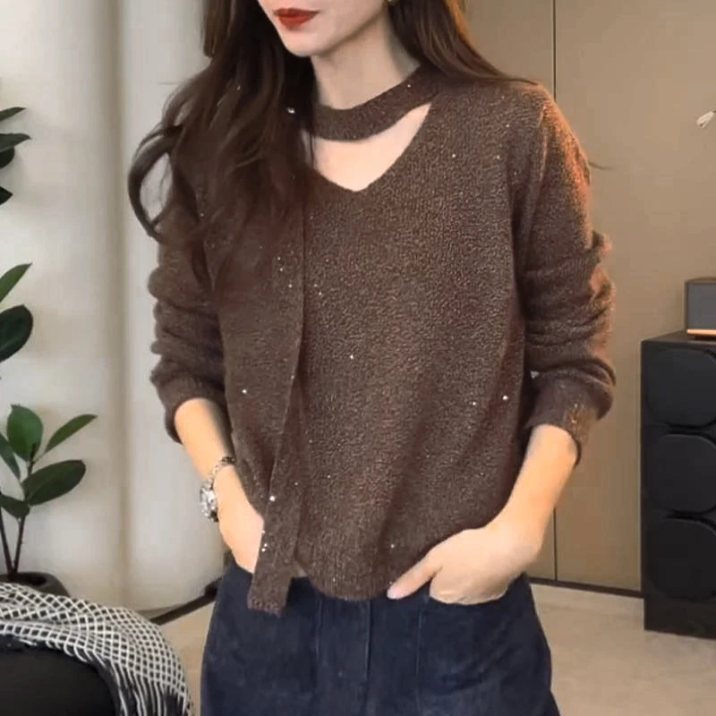 2025新款秋冬时尚洋气设计感挂脖飘带长袖针织衫女宽松显瘦毛衣潮