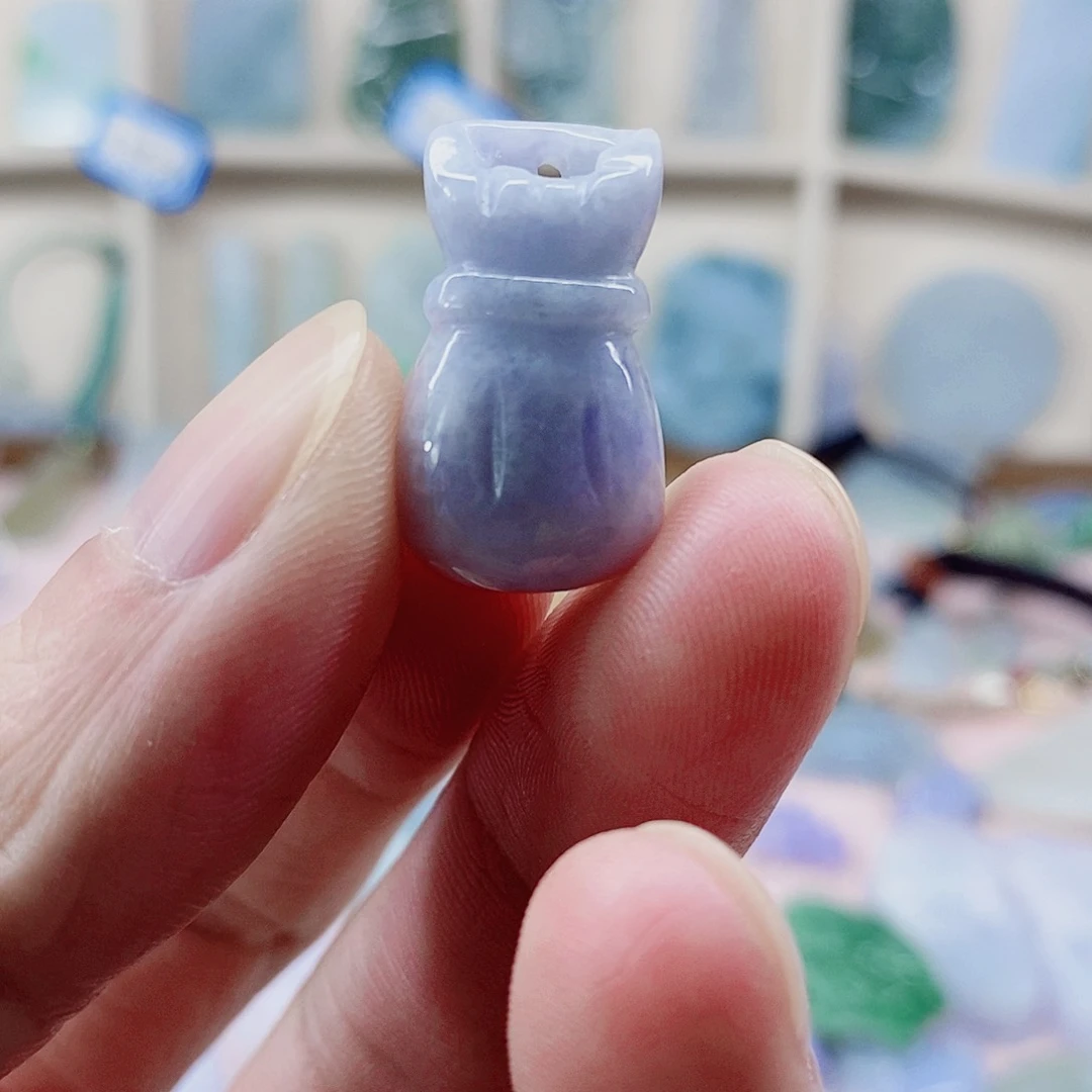 颈饰未镶嵌翡翠天然