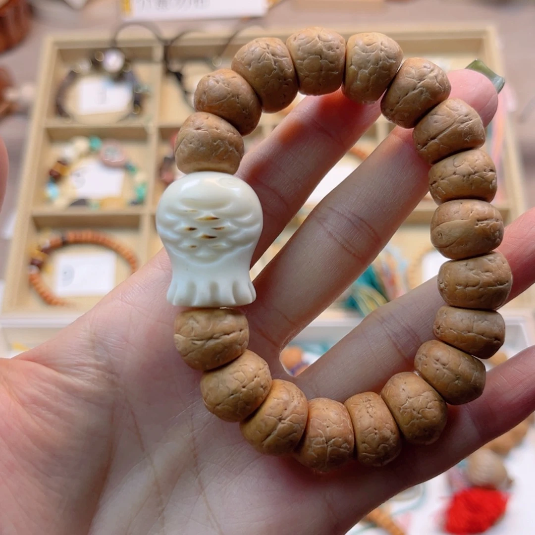 白玉菩提吊坠白玉菩提单圈