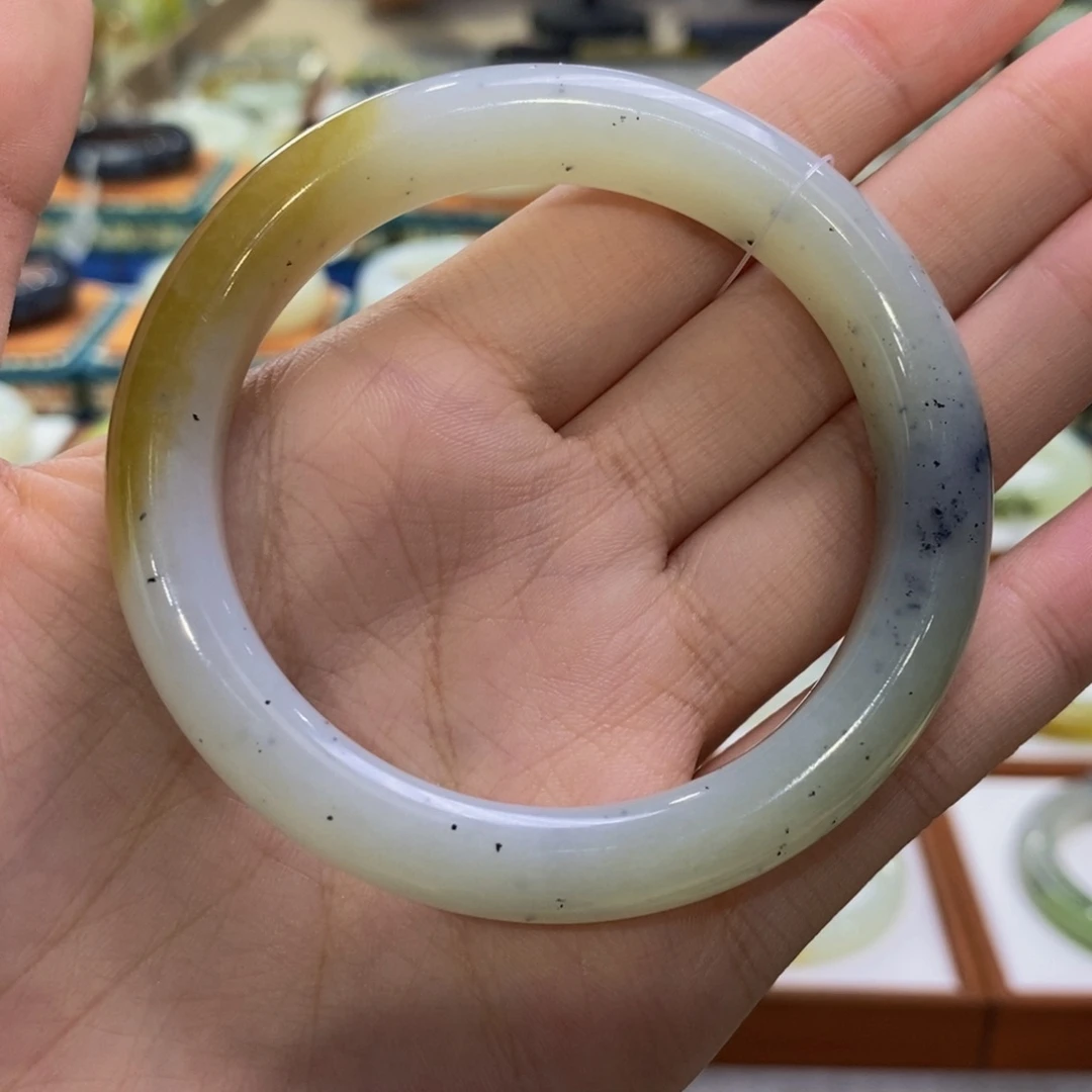 和田玉手镯未镶嵌楼兰三色t糖青花56/57