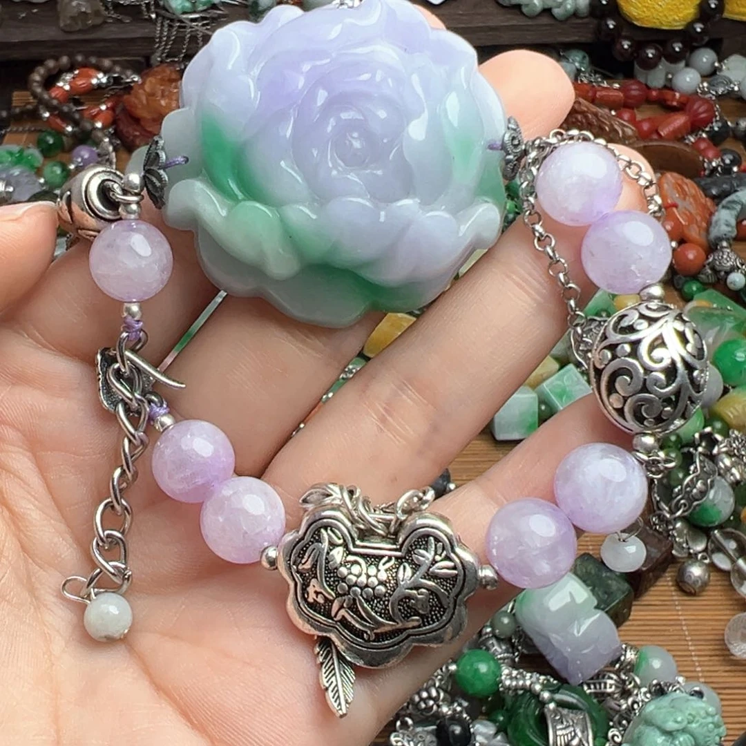 口***眷翡翠未镶嵌颈饰吊坠