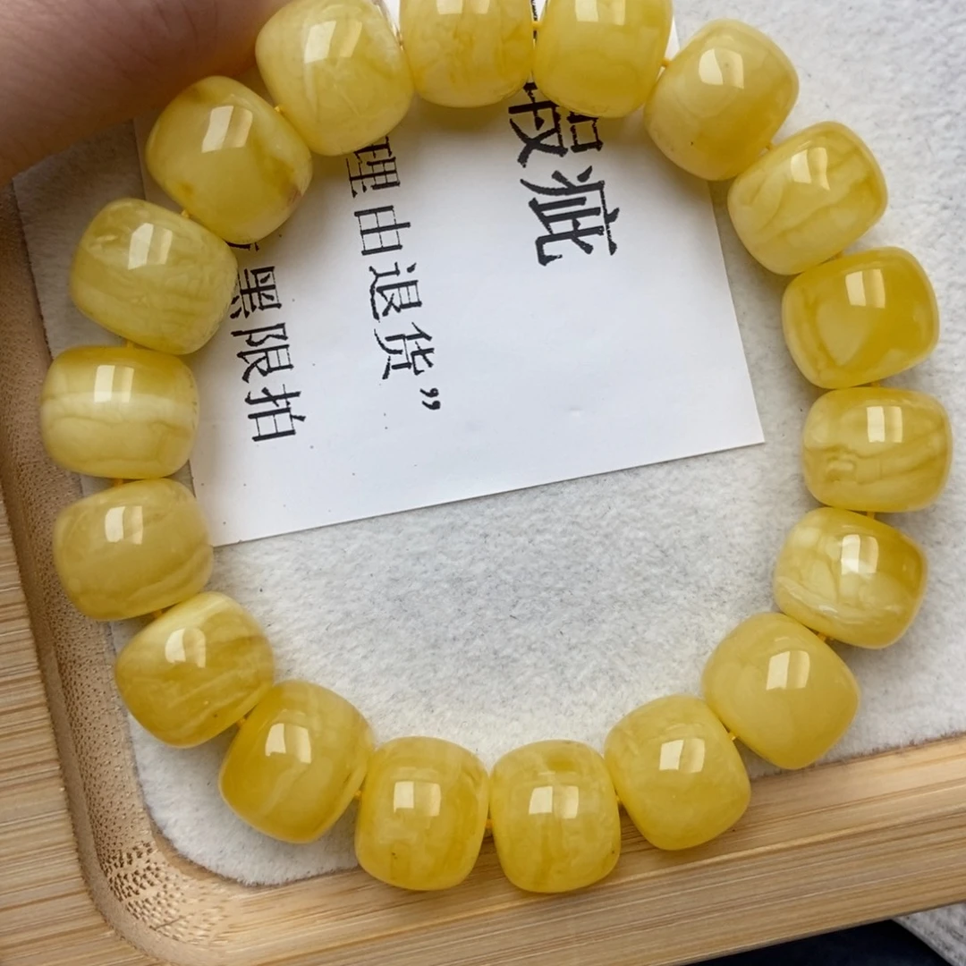 琥珀未镶嵌珠宝奇石4