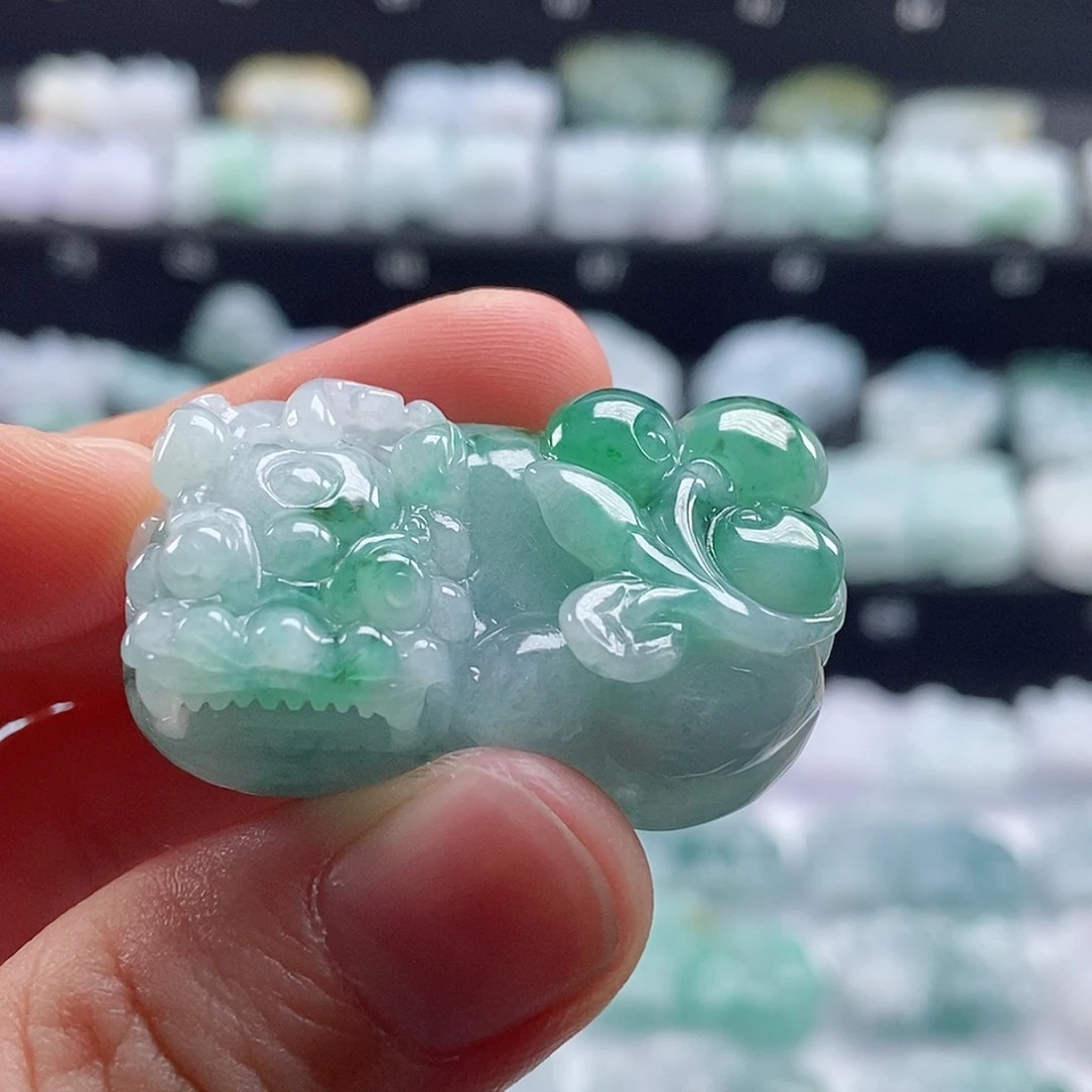 颈饰未镶嵌翡翠翡翠貔貅