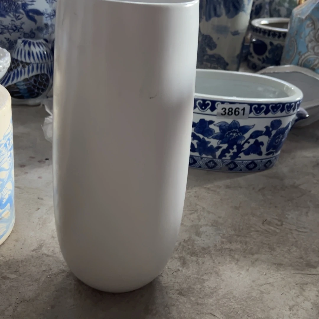 微瑕青花瓷器值得厚爱