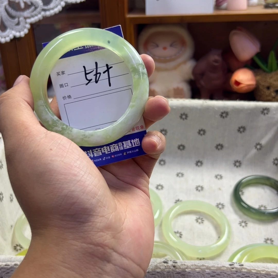 未镶嵌蛇纹石玉手镯666