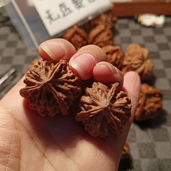 凉***∽岐山文玩三棱三棱子