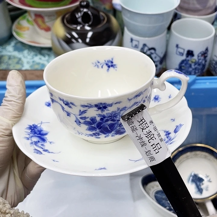 灯****x203 鹿屋家的美麗瓷器