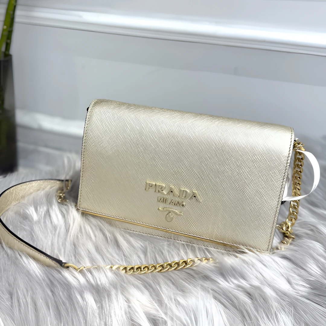 95新 Prada/普拉达 链条包/SS2760